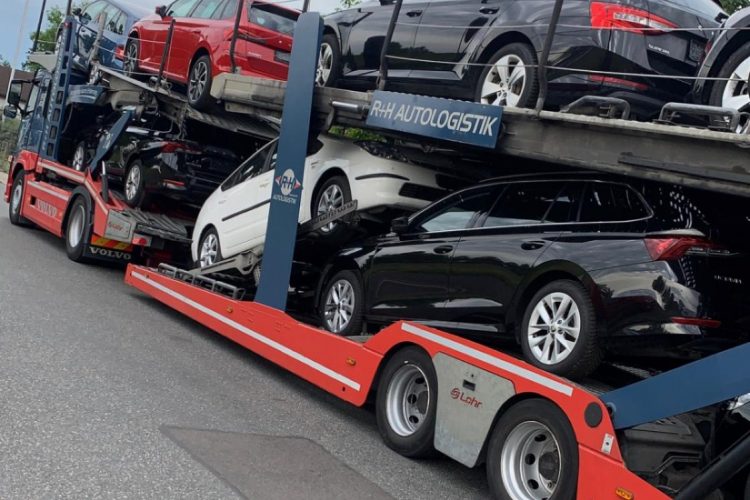 470736c8-0d79-4634-b716-cd9e316b7831