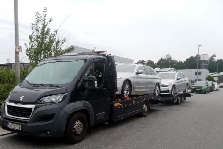 6fde7ba3-1ae5-43dd-8b38-4905a0e88050