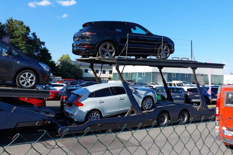 cdf4e39f-5ecc-40fa-b08e-1e5cb7b54c8e